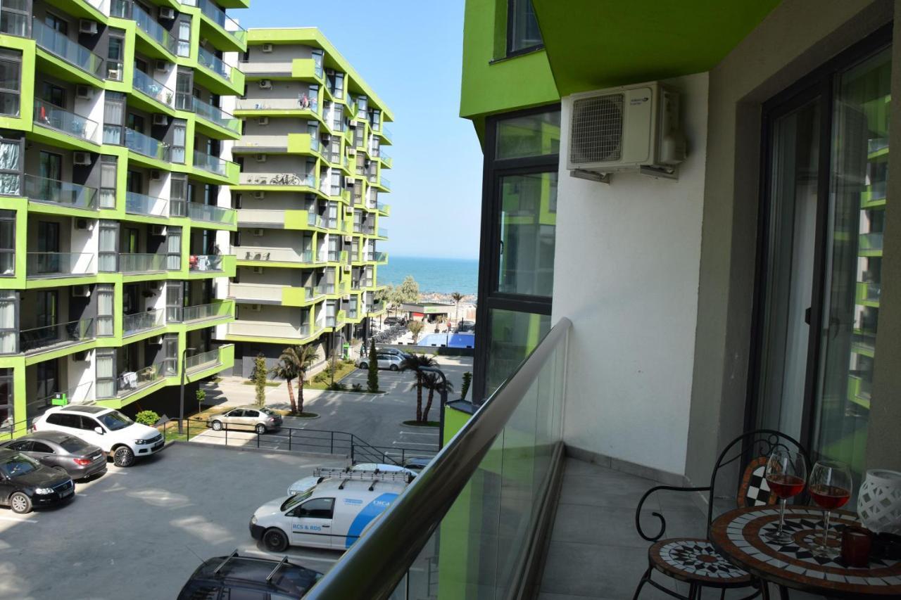 Aquamarine - Pool & Spa Beach Resort Năvodari Екстериор снимка